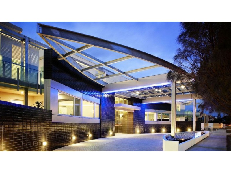 15/15 Beach Road, Hampton VIC 3188