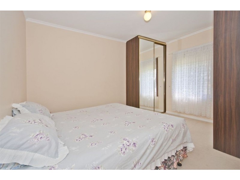 23 Longleat Road, Elizabeth Vale SA 5112