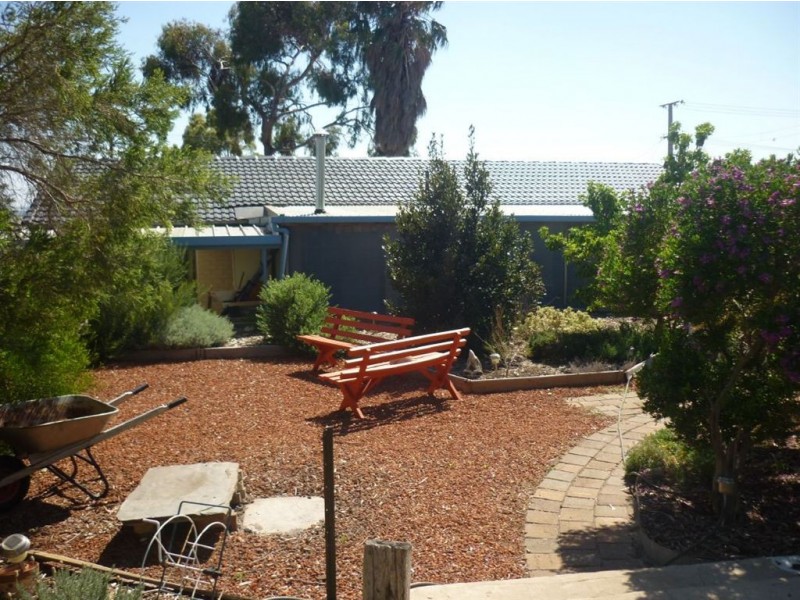 6 Dundee Street, Sellicks Beach SA 5174