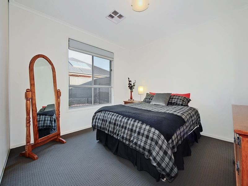 15 Swinden Crescent, Blakeview SA 5114