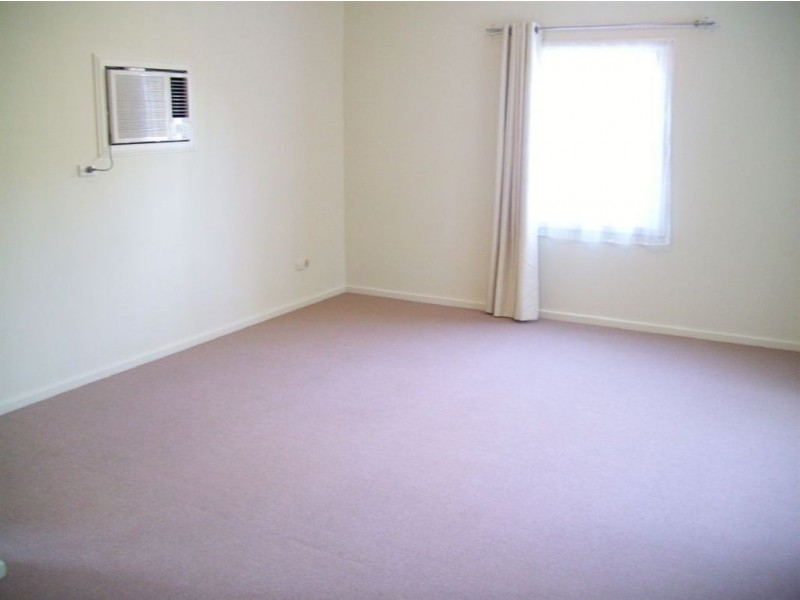 27 Seaborough Road, Elizabeth Park SA 5113