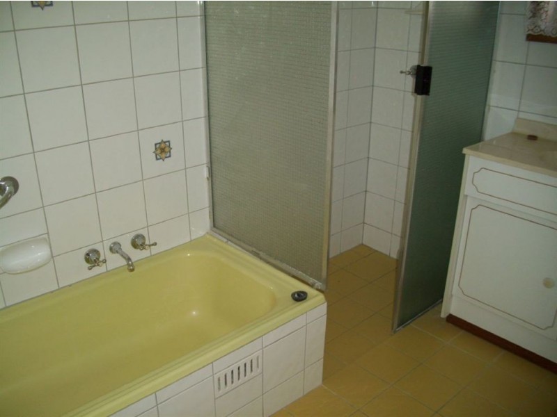 19 Chicklade Street, Elizabeth Vale SA 5112