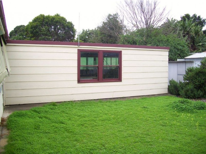 19 Chicklade Street, Elizabeth Vale SA 5112