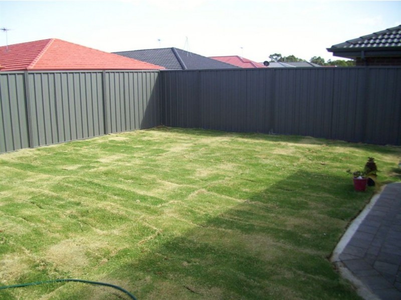 1 Olive Grove, Munno Para West SA 5115