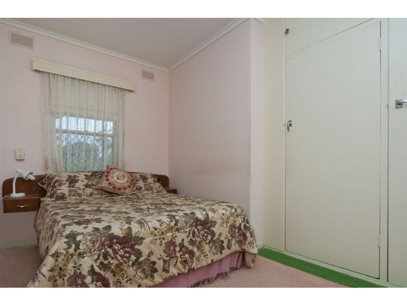 12 Argent Street, Elizabeth Grove SA 5112