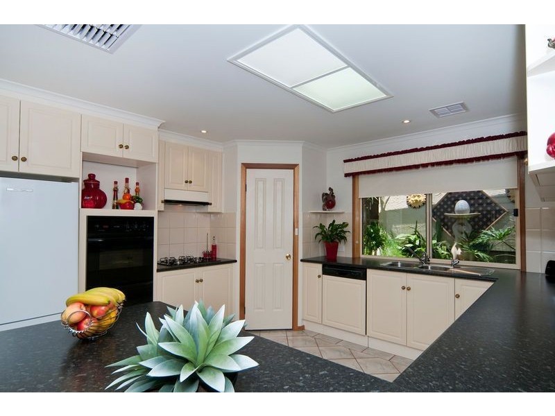 14 Sarah Court, Hillbank SA 5112