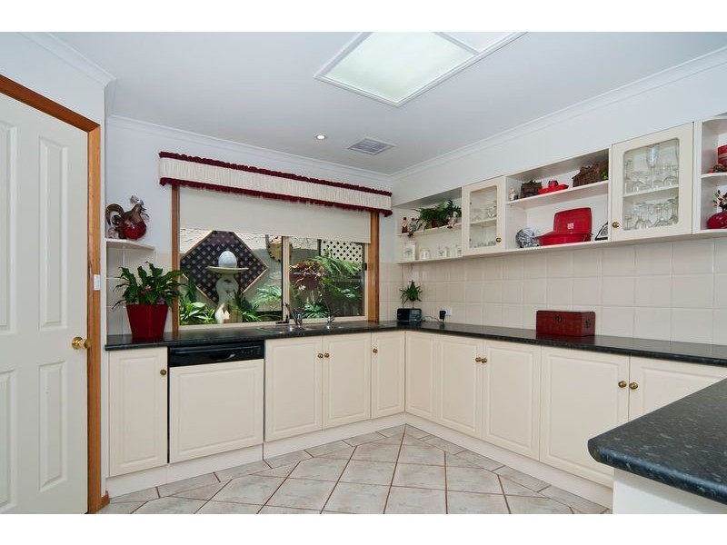 14 Sarah Court, Hillbank SA 5112