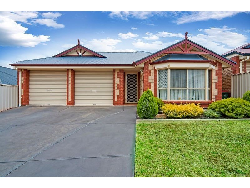 11 McGonigal Drive, Willaston SA 5118