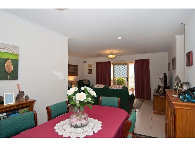 11 McGonigal Drive, Willaston SA 5118