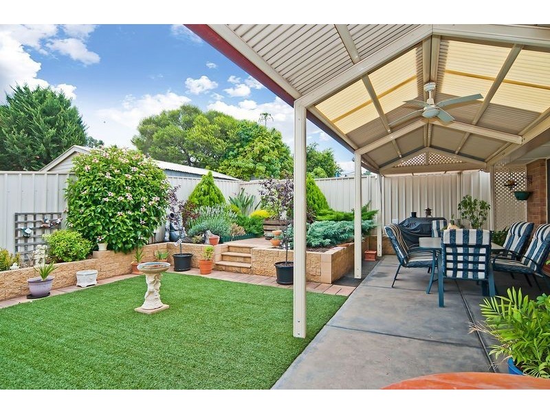 11 McGonigal Drive, Willaston SA 5118