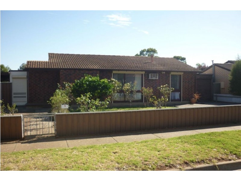 1 Broughton Road, Elizabeth Vale SA 5112