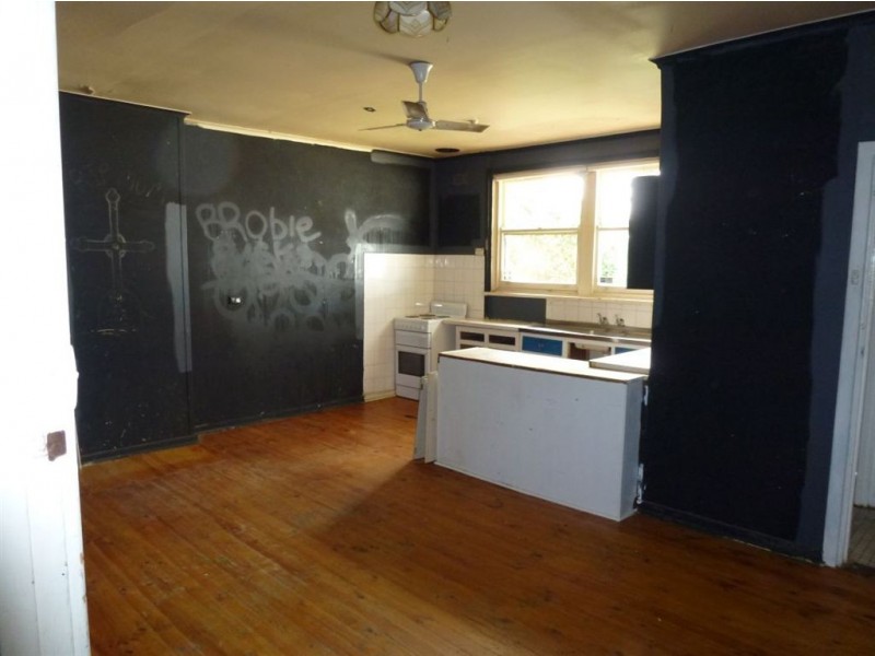 26 Johnston Road, Elizabeth Downs SA 5113