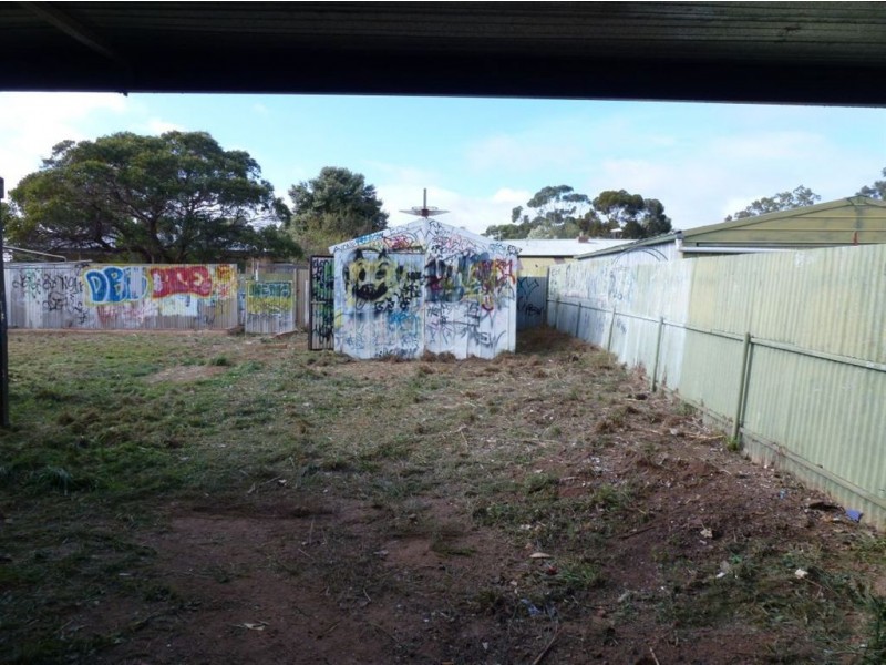 26 Johnston Road, Elizabeth Downs SA 5113