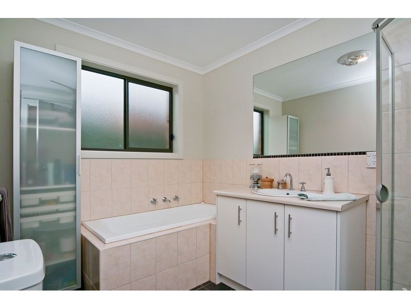 31 Tatura Road, Munno Para West SA 5115