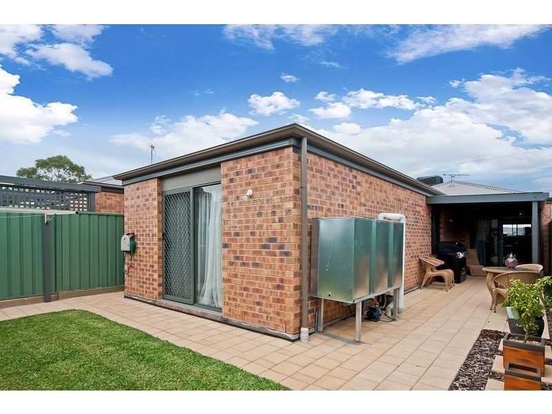 31 Tatura Road, Munno Para West SA 5115