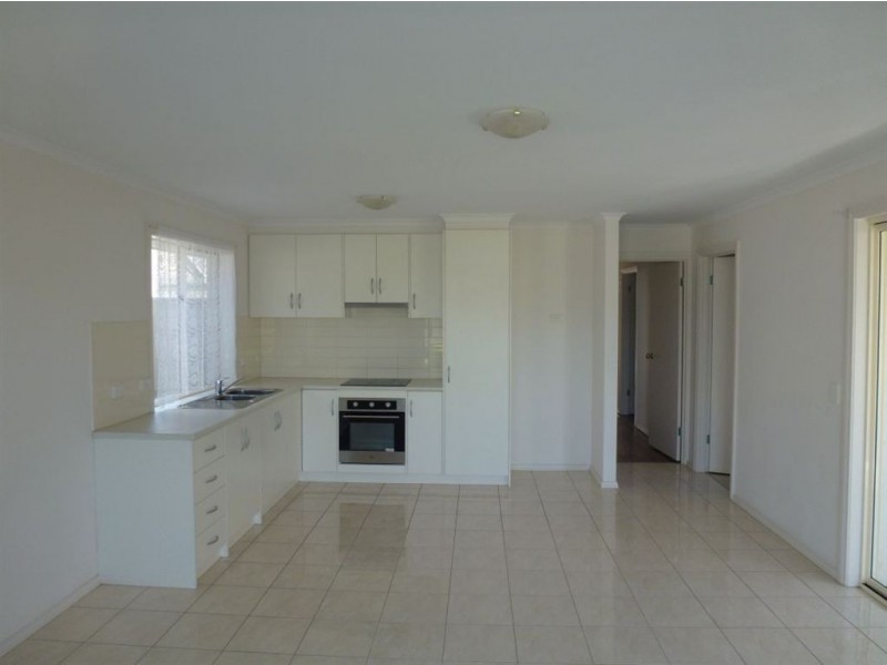 8/12 Dansie Crescent, Brahma Lodge SA 5109