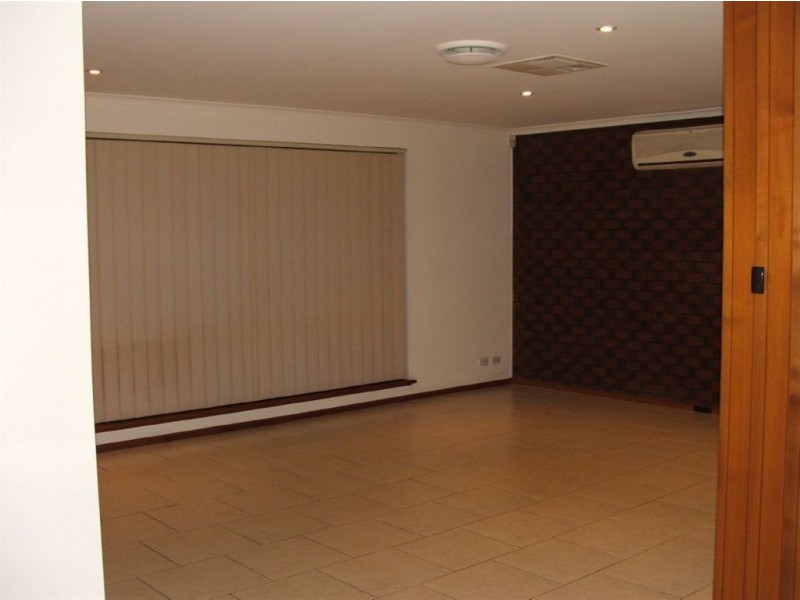 36 Moss Road, Salisbury Park SA 5109