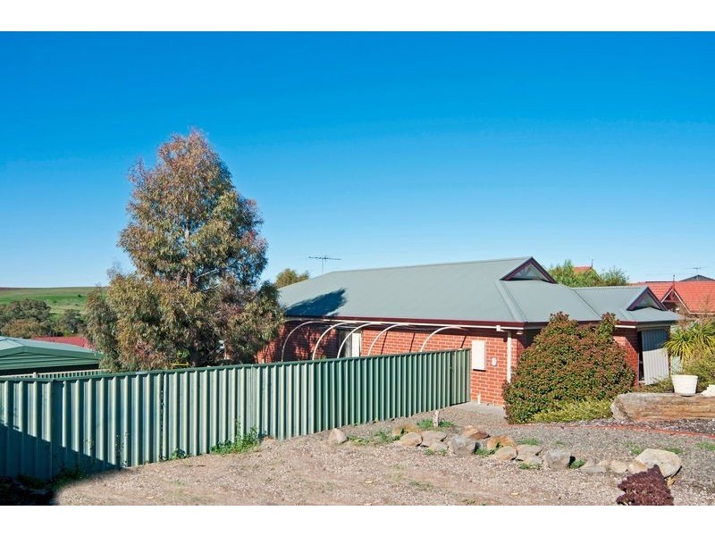 11 Sandpiper Way, Hewett SA 5118