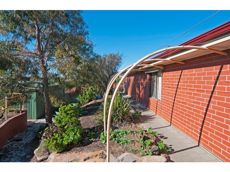 11 Sandpiper Way, Hewett SA 5118