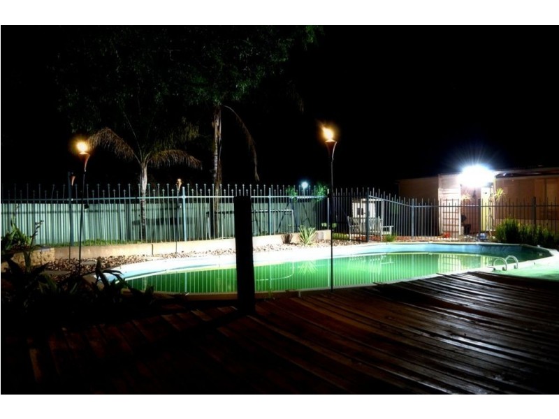 4 Haldane Street, Elizabeth Downs SA 5113