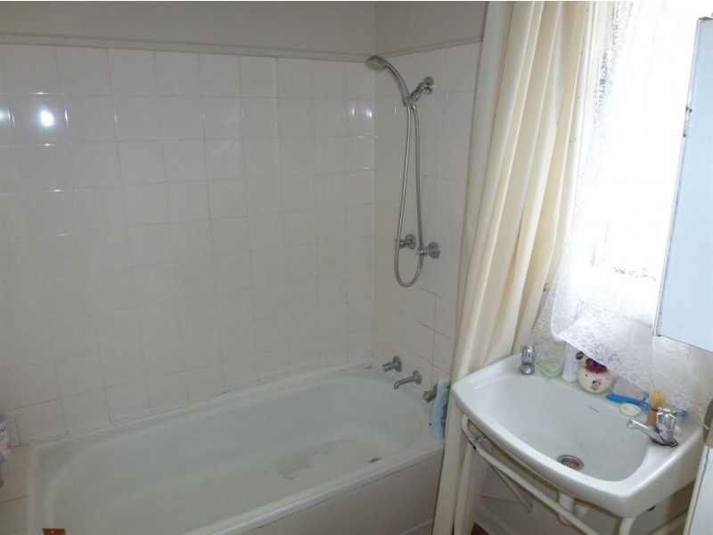 46 Knowles Road, Elizabeth Vale SA 5112