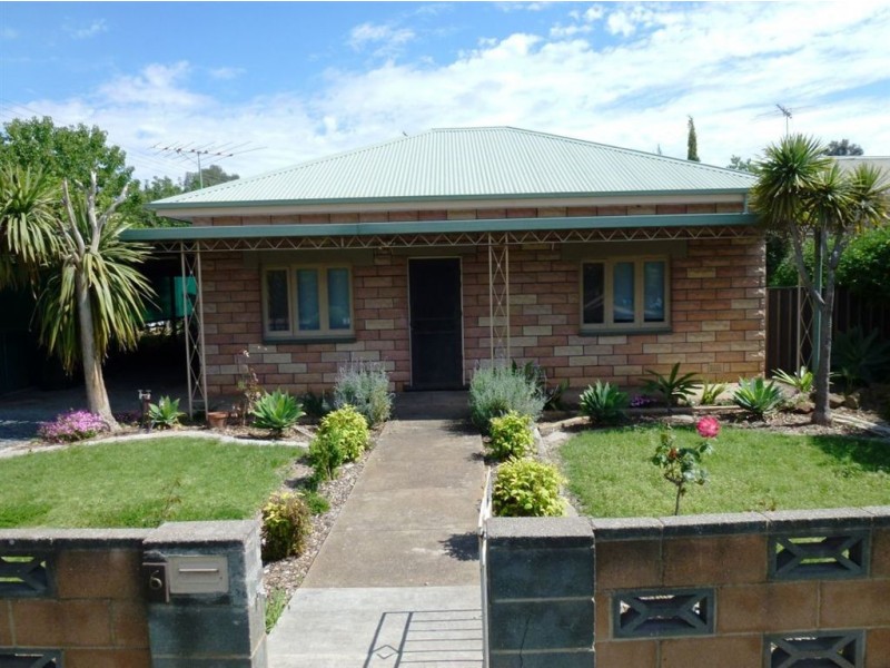 6 Davies Street, Willaston SA 5118