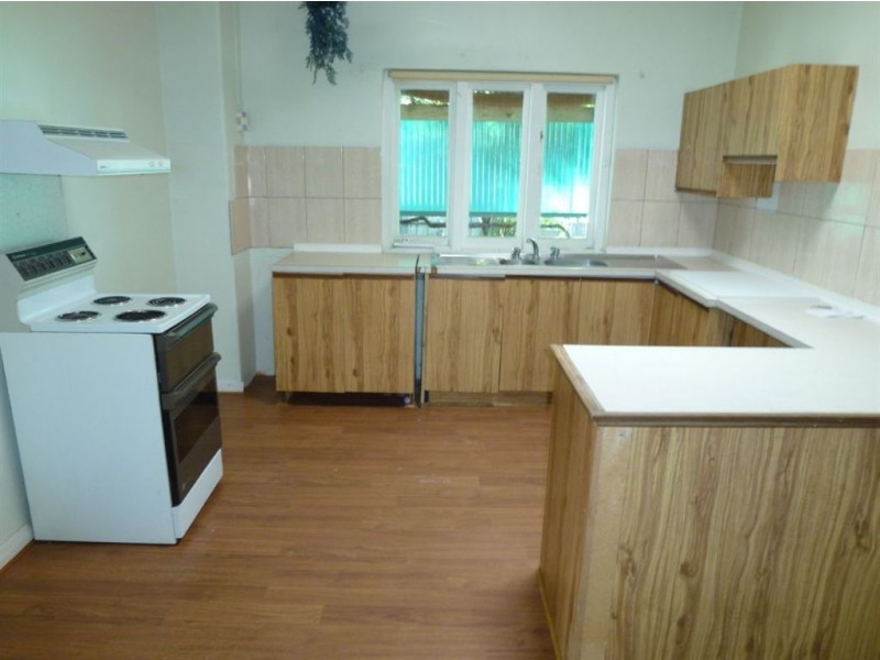 6 Davies Street, Willaston SA 5118