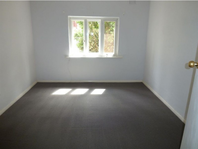 6 Davies Street, Willaston SA 5118