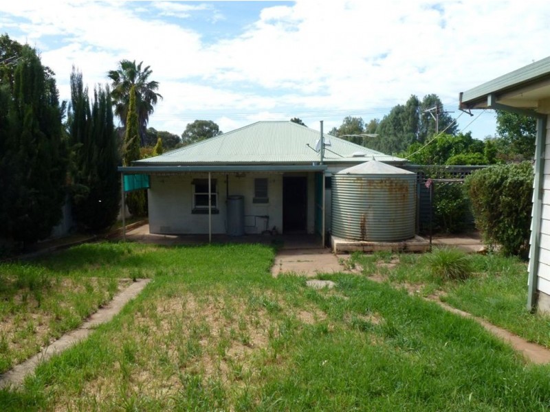 6 Davies Street, Willaston SA 5118