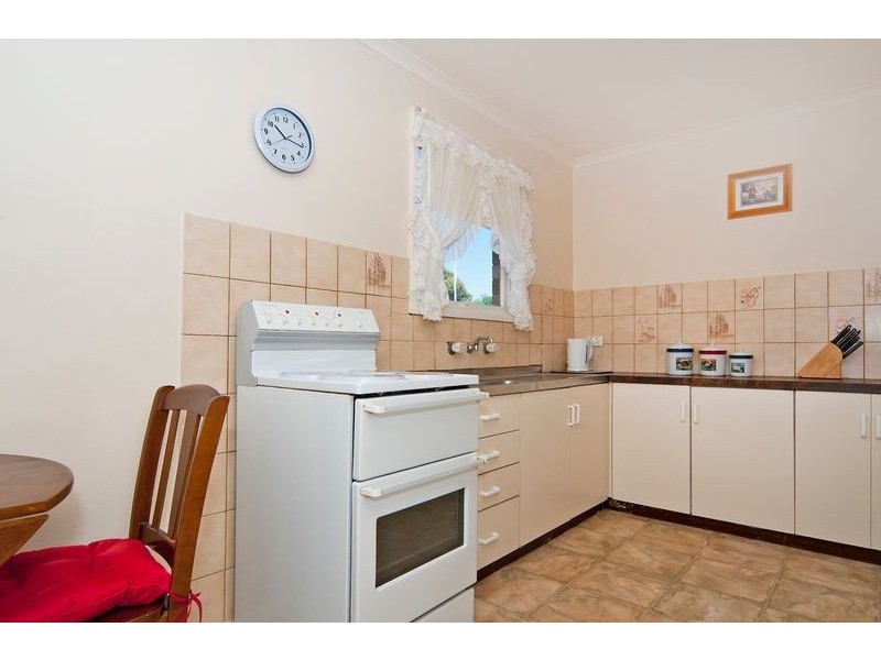 16 Winkle Street, Elizabeth Downs SA 5113