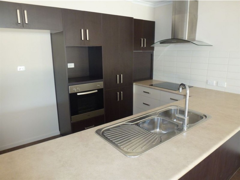 16 Innes Street, Elizabeth Park SA 5113