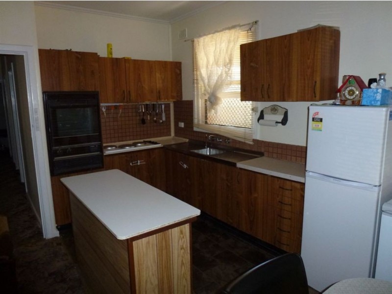 256 Midway Road, Elizabeth Downs SA 5113