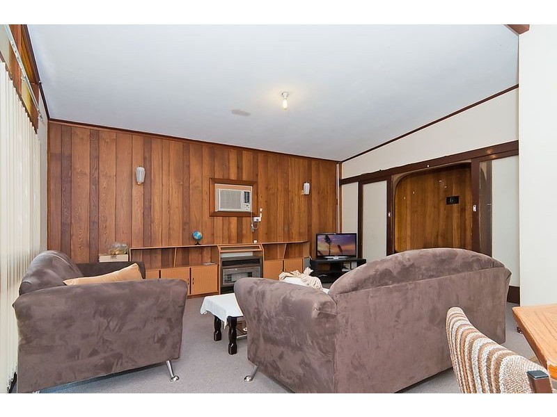 13 Abelia Street, Elizabeth Vale SA 5112