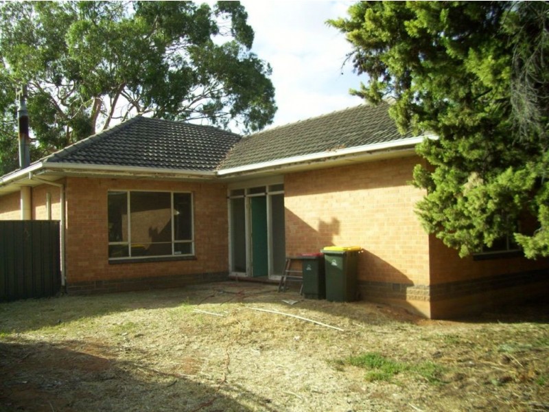 13 Warren Road, Para Hills West SA 5096