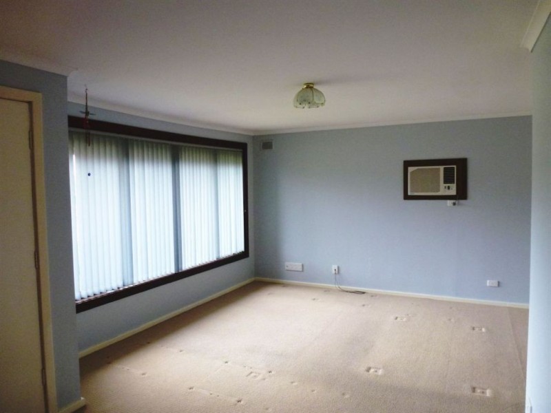 1 Hewish Crescent, Elizabeth Park SA 5113