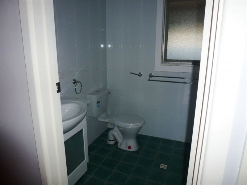 4 McCullogh Street, Elizabeth Downs SA 5113