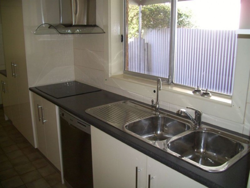 9 Idmiston Street, Elizabeth SA 5112