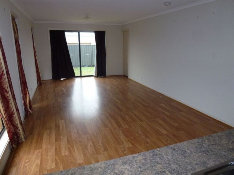 4 Oregon Avenue, Andrews Farm SA 5114