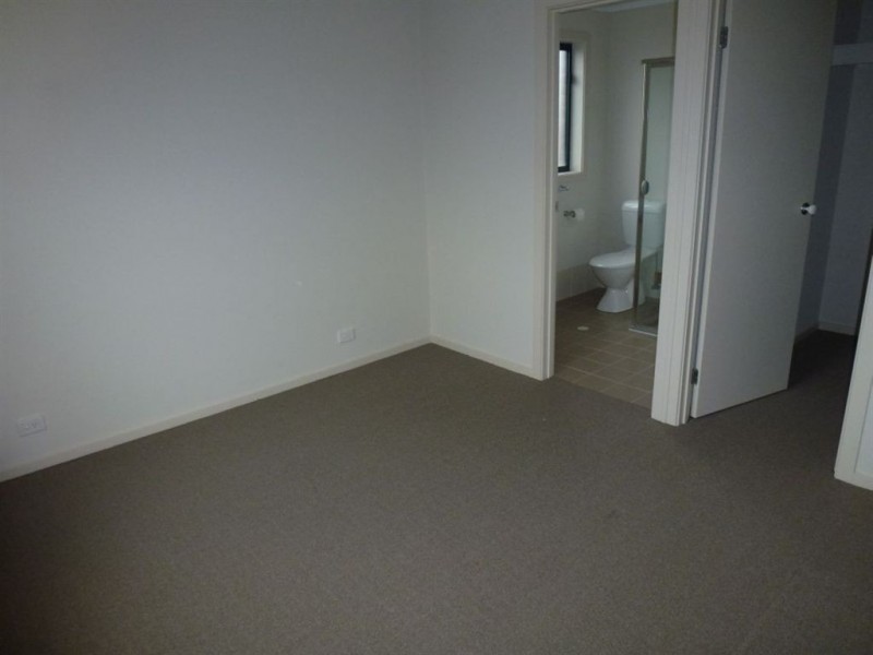 4 Oregon Avenue, Andrews Farm SA 5114