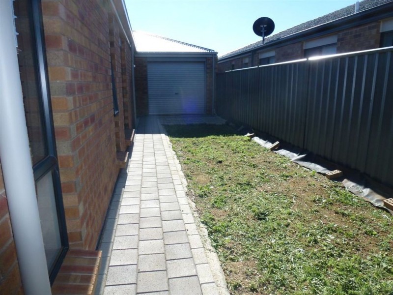 4 Oregon Avenue, Andrews Farm SA 5114