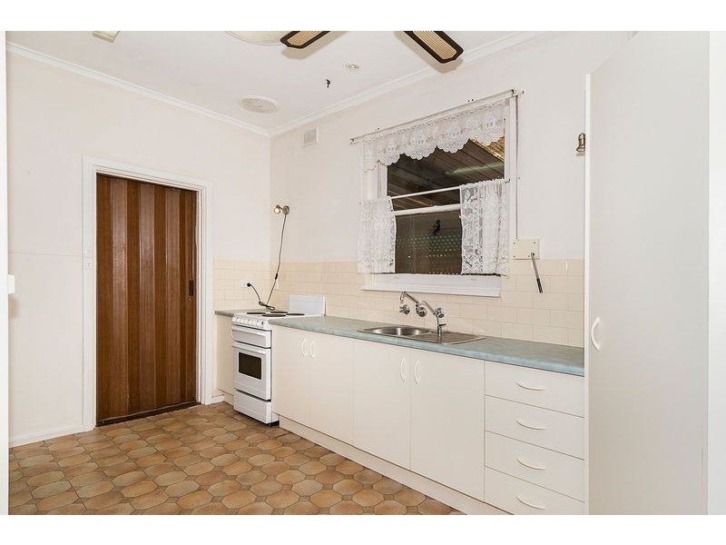 12 Mofflin Road, Elizabeth Grove SA 5112