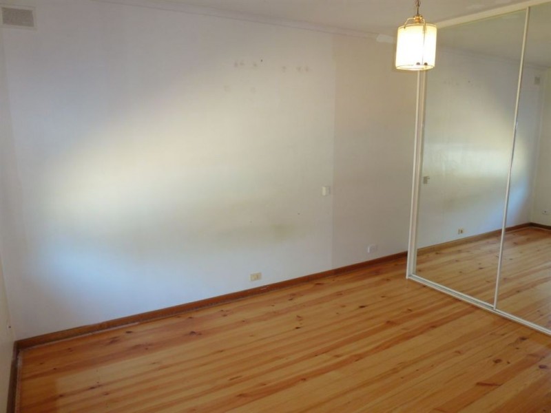 16 Balmoral Road, Salisbury East SA 5109