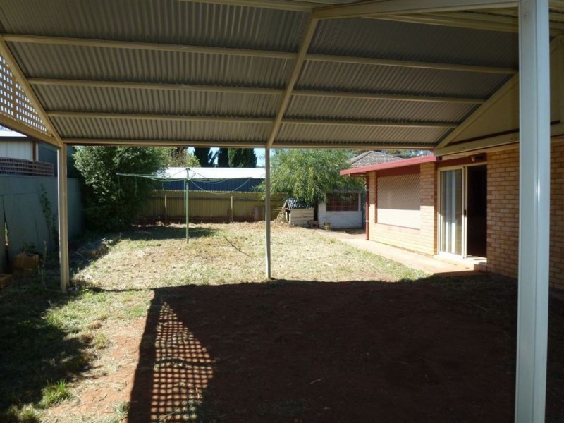 16 Balmoral Road, Salisbury East SA 5109