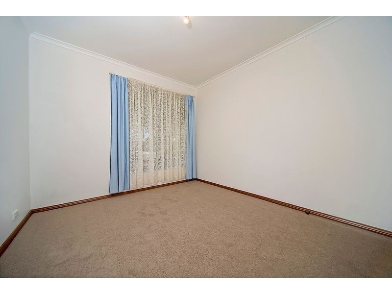 17 President Avenue, Andrews Farm SA 5114