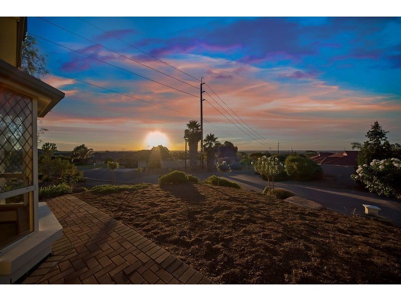 14 Crestview Place, Hillbank SA 5112