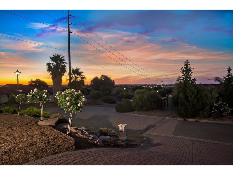 14 Crestview Place, Hillbank SA 5112