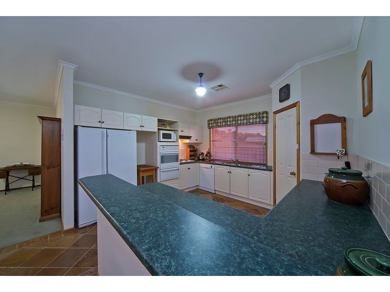 14 Crestview Place, Hillbank SA 5112