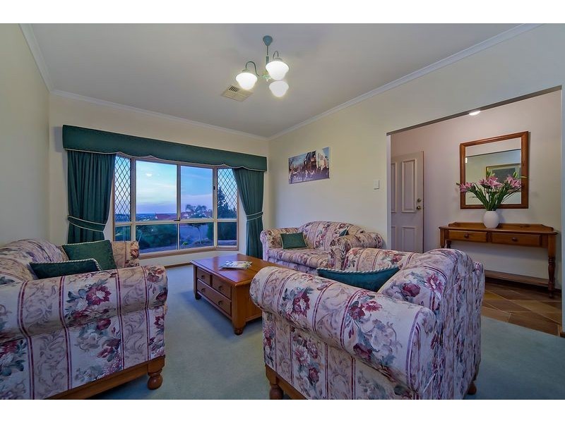 14 Crestview Place, Hillbank SA 5112