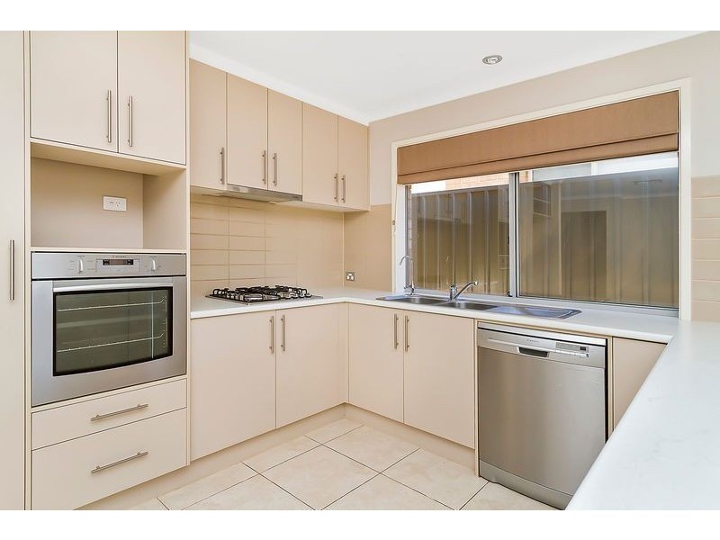 10 Gairdner Blvd, Andrews Farm SA 5114