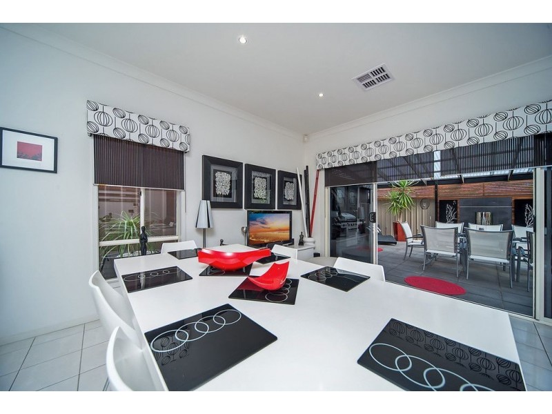 10/3-9 Cedarwood Avenue, Salisbury East SA 5109